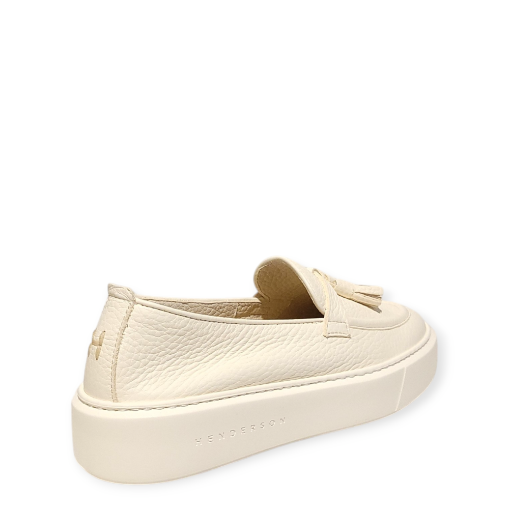Loafers Sofia alb 105