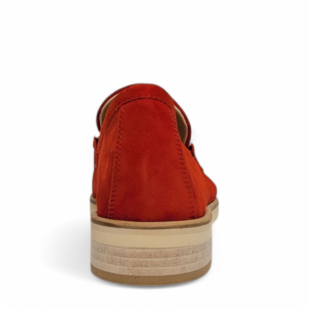 Loafers rosii din piele intoarsa 105