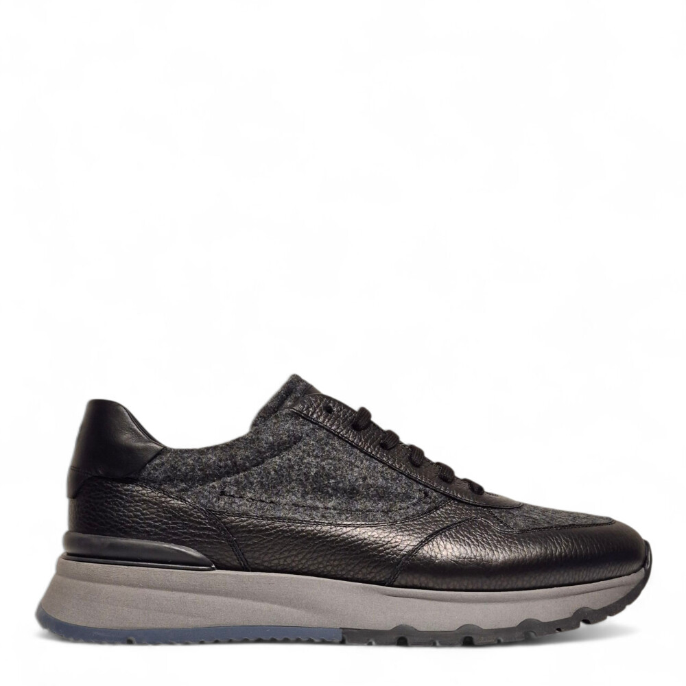 Sneakers negri G10-13806 cu siret 205
