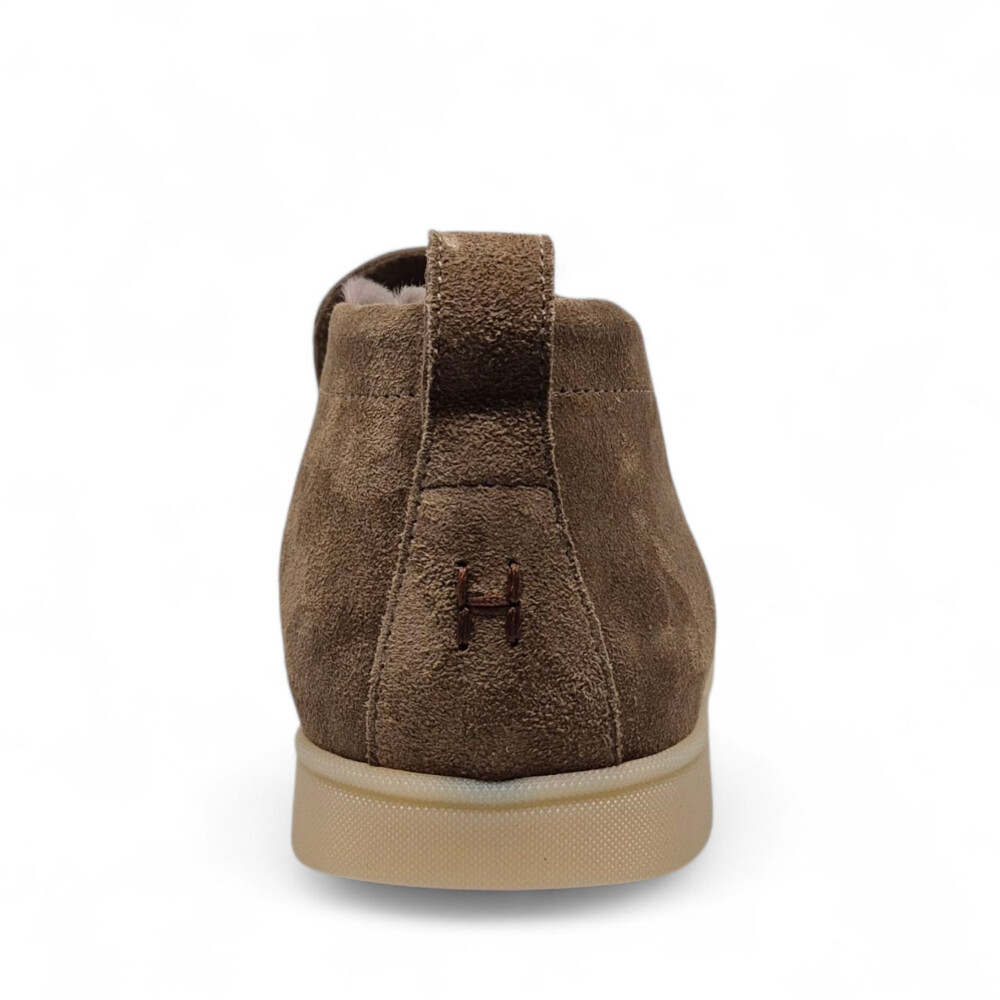 Loafers maro Felix din piele intoarsa cu blană 205