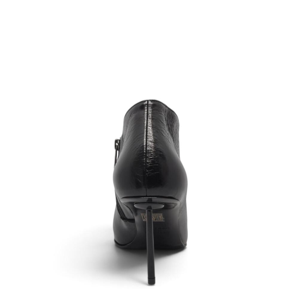 Ghete Futura negre 202