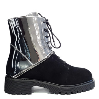 Ghete din piele
