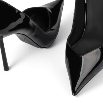 Pantofi Vivienne 10 negri 102