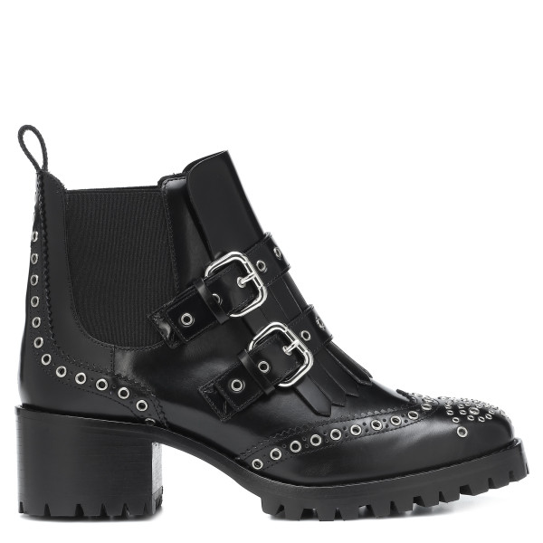 Ghete din piele